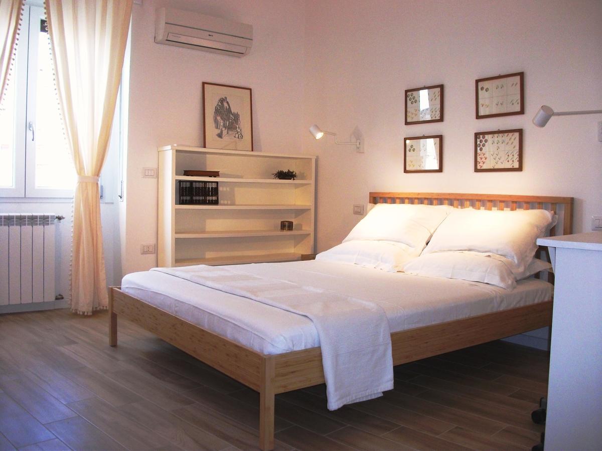 Bright Apartment Cagliari Kültér fotó