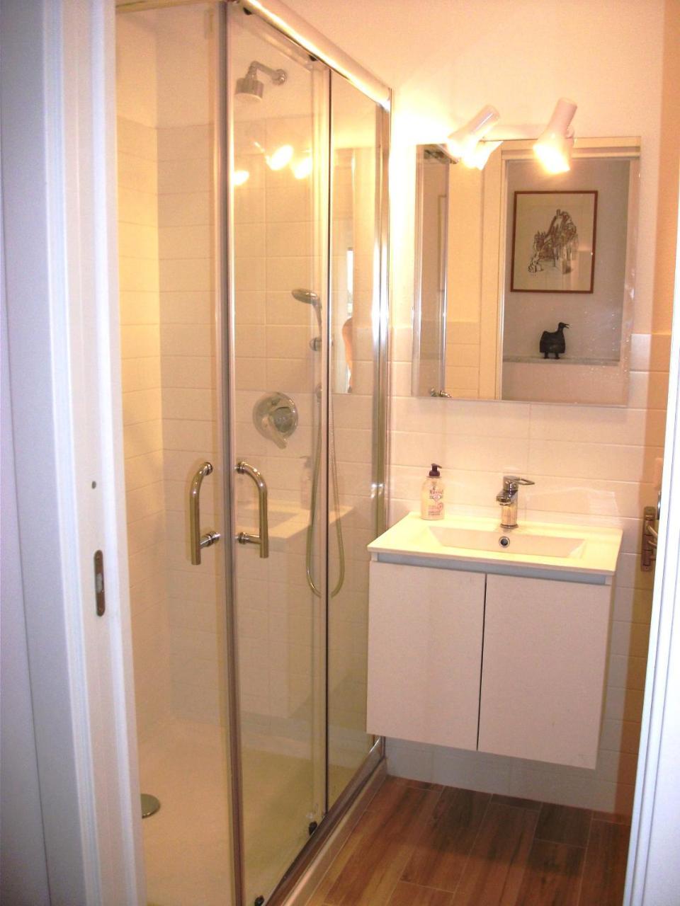 Bright Apartment Cagliari Kültér fotó